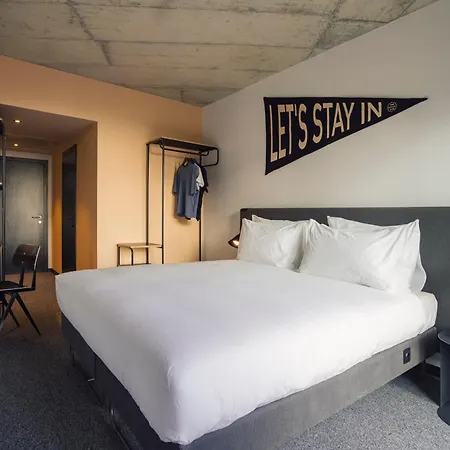 The Social Hub Porto Hotel Room photo